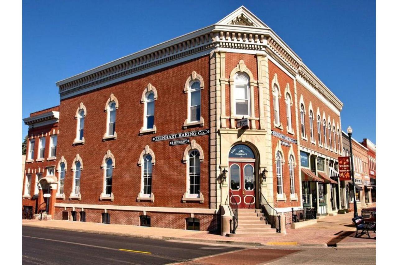 Inn Cornerstone *